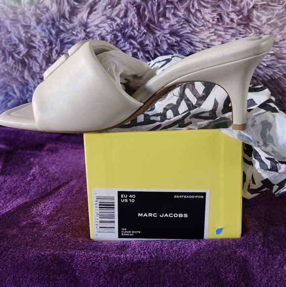 NEW Marc Jacobs Cream Slide Sandals SIZE W10 - Picture 4 of 12